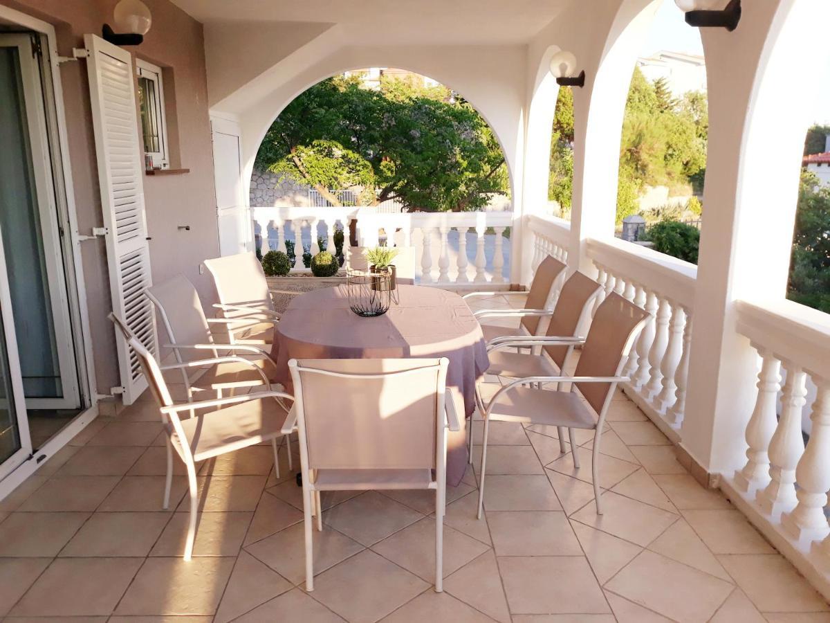Villa Mihaela - Apartment Ika Cesarica Exterior foto